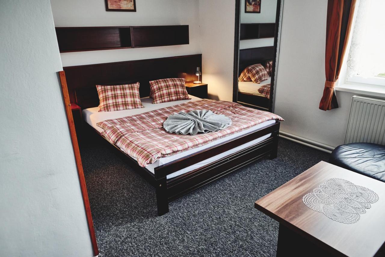 Motel Tosanovice Dolni Tosanovice Bagian luar foto