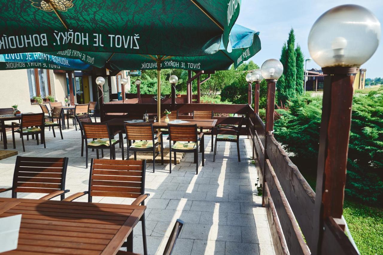 Motel Tosanovice Dolni Tosanovice Bagian luar foto
